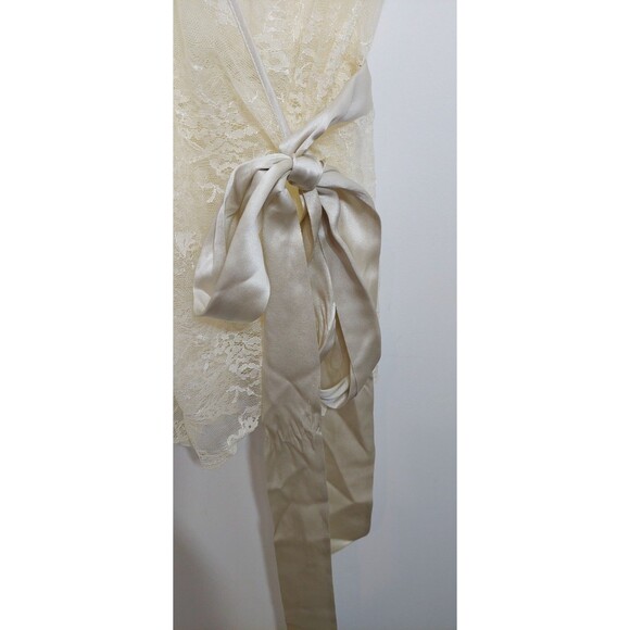 Diane Von Furstenberg DVF Women's Size 1X Lace Wrap Top Silk FLAWED Ivory Color - Picture 3 of 14